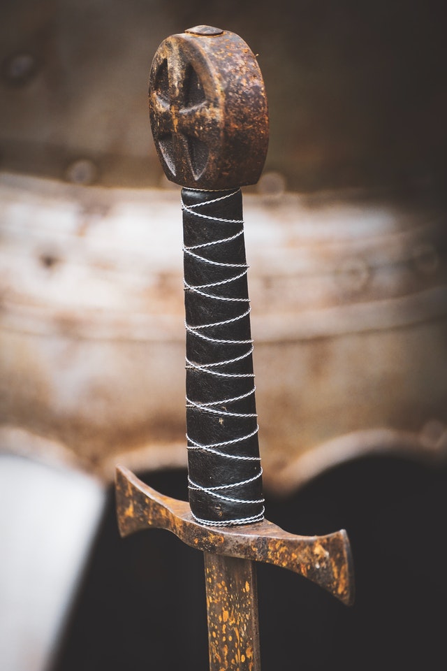 claymore scottish sword